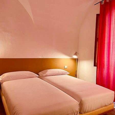 Apartaments Can Gibert Castello  D'Empuries Zewnętrze zdjęcie